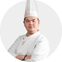 西點(diǎn)培訓(xùn)班 歐米奇全職西餐講師翁振梁